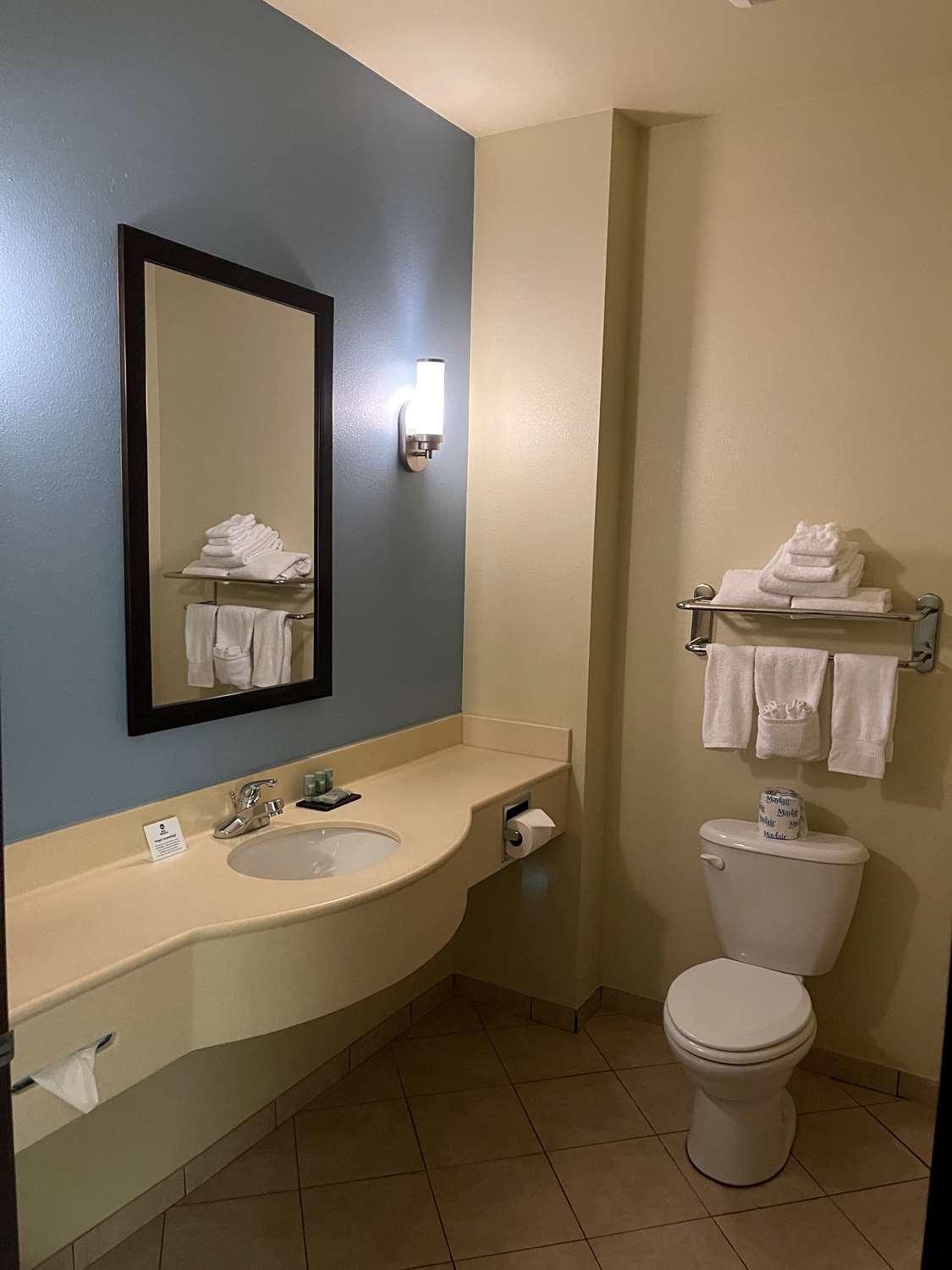 Best Western Coffeyville Central Business District Inn And Suites Exteriér fotografie