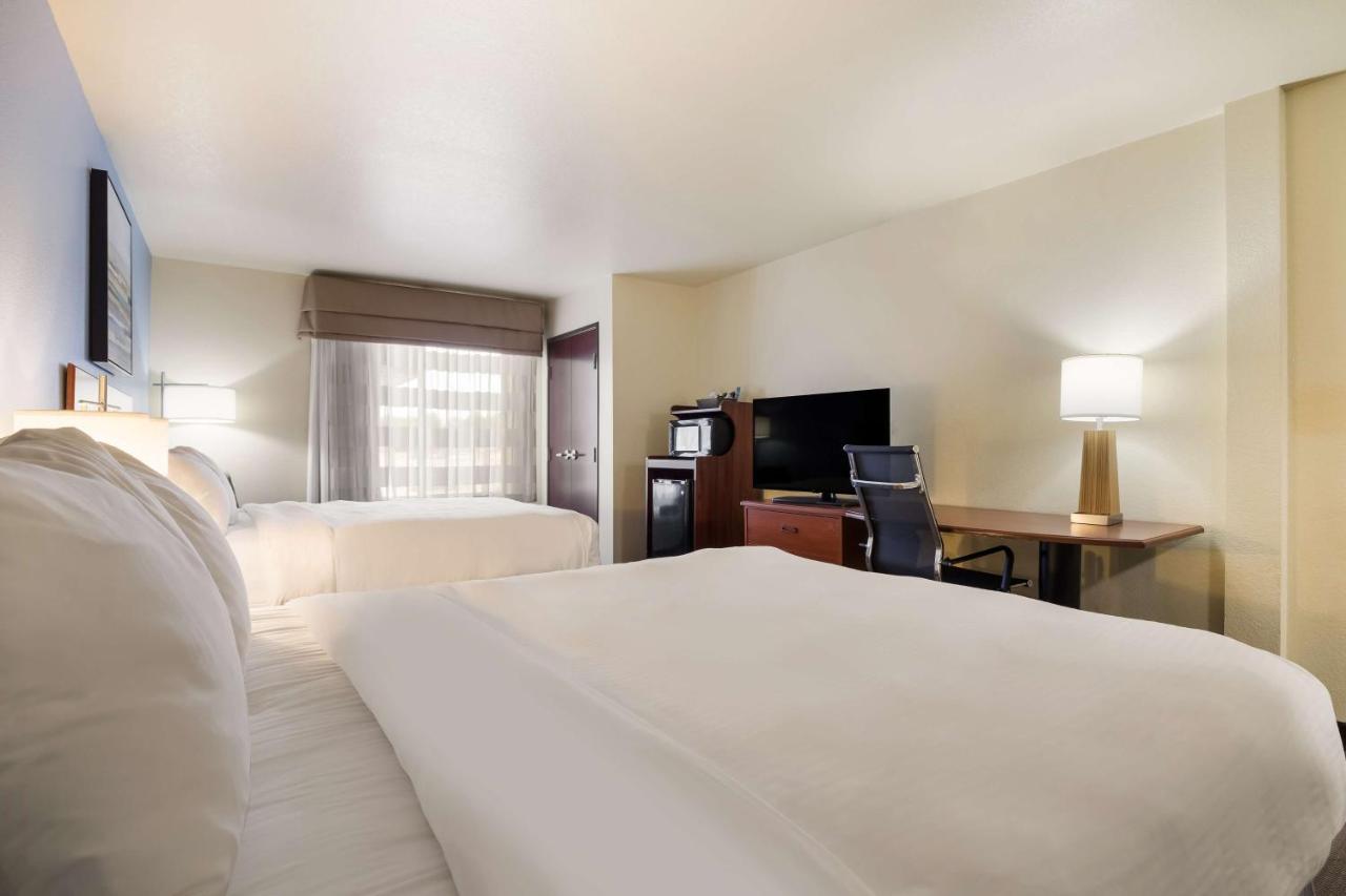 Best Western Coffeyville Central Business District Inn And Suites Exteriér fotografie